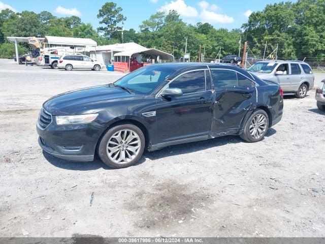 Ford Taurus Limited 2014 1FAHP2F89EG112162 Image 2