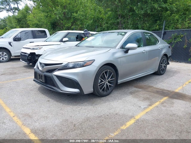 Toyota CAMRY SE 2024 4T1G11AK6RU889907 Image 2