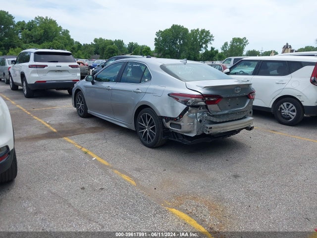 Toyota CAMRY SE 2024 4T1G11AK6RU889907 Image 3