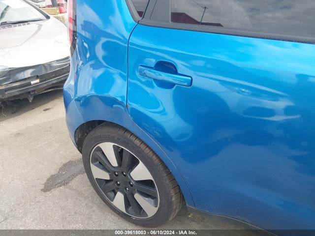 KIA SOUL + 2016 KNDJP3A52G7401093 Image 19