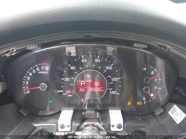 KIA SOUL + 2016 KNDJP3A52G7401093 Image 7