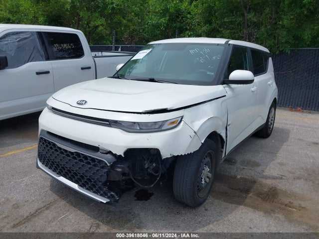 KIA SOUL LX 2021 KNDJ23AUXM7147134 Image 2