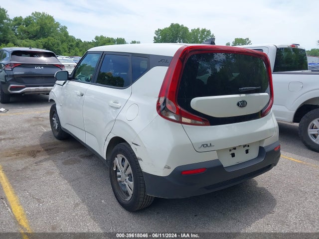 KIA SOUL LX 2021 KNDJ23AUXM7147134 Image 3