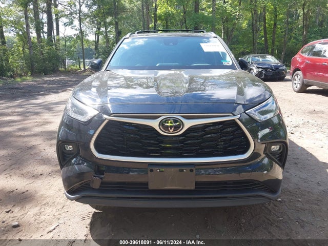 Toyota Highlander Xle 2021 5TDGZRBH0MS541144 Image 12