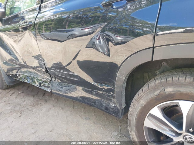 Toyota Highlander Xle 2021 5TDGZRBH0MS541144 Image 6