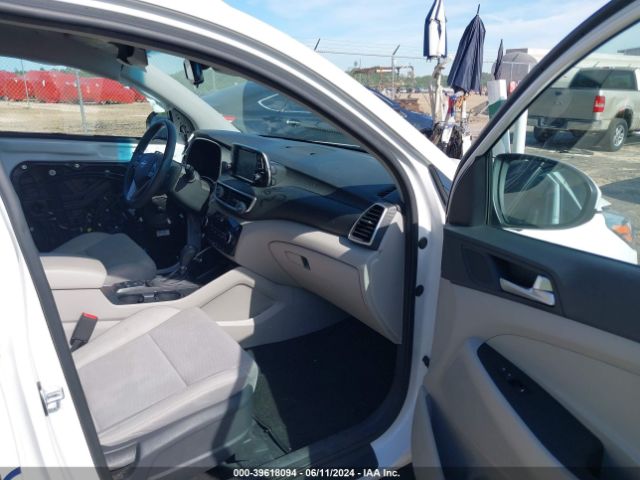 KM8J3CA40KU966225 Hyundai Tucson Value