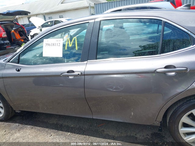 Toyota CAMRY LE 2022 4T1R11AK0NU648380 Image 15