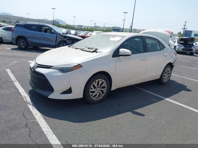 Toyota COROLLA LE 2019 2T1BURHE3KC153806 Image 2