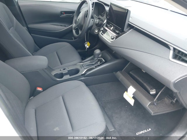 Toyota Corolla Hybrid Le 2024 JTDBCMFE4R3044959 Image 5