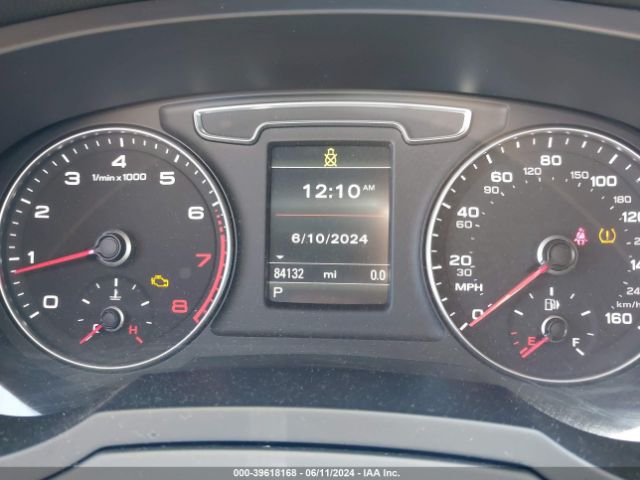 WA1JCCFS6HR000365 Audi Q3 2.0t Premium