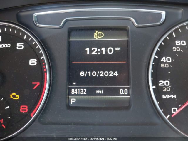 WA1JCCFS6HR000365 Audi Q3 2.0t Premium