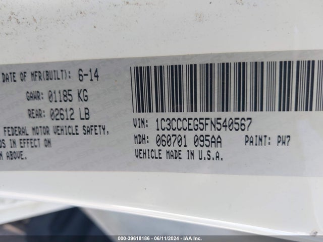 Chrysler 200 C 2015 1C3CCCEG5FN540567 Image 9