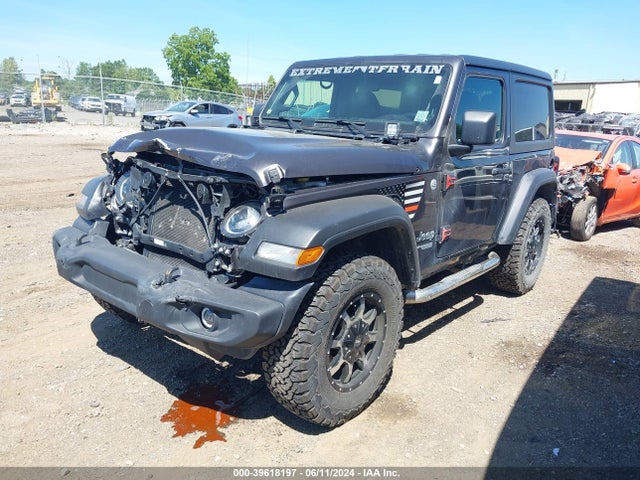 1C4GJXAN2MW578585 Jeep Wrangler Sport S 4x4