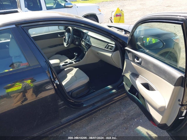 KIA Optima Lx 2017 5XXGT4L3XHG129974 Image 5