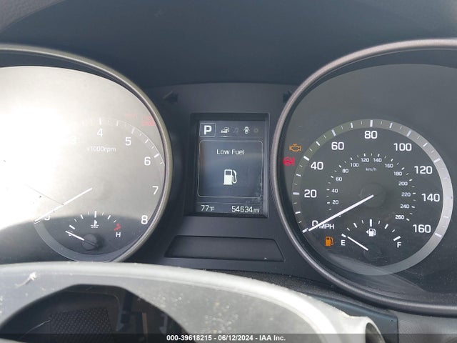 5NMZUDLB5HH006503 Hyundai Santa Fe Sport 2.4l