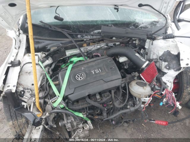 3VW5T7AU7FM016125 Volkswagen Golf Gti 2.0t S 4-door