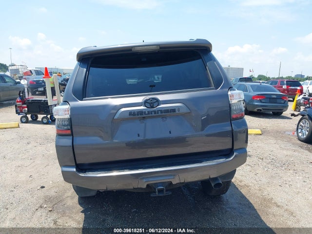 Toyota 4runner Sr5 Premium 2021 JTEFU5JR3M5244593 Image 17