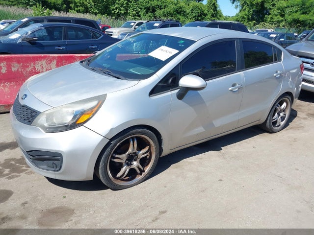 KIA RIO LX 2014 KNADM4A30E6350977 Image 2
