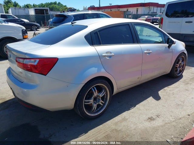 KIA RIO LX 2014 KNADM4A30E6350977 Image 4