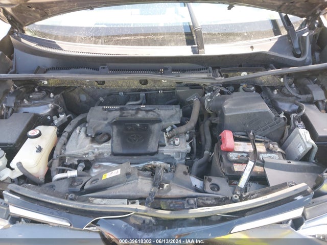 Toyota Rav4 Xle 2018 JTMRFREV7JJ218947 Image 10