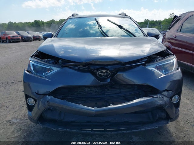 Toyota Rav4 Xle 2018 JTMRFREV7JJ218947 Image 12