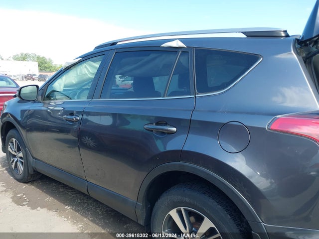 Toyota Rav4 Xle 2018 JTMRFREV7JJ218947 Image 14
