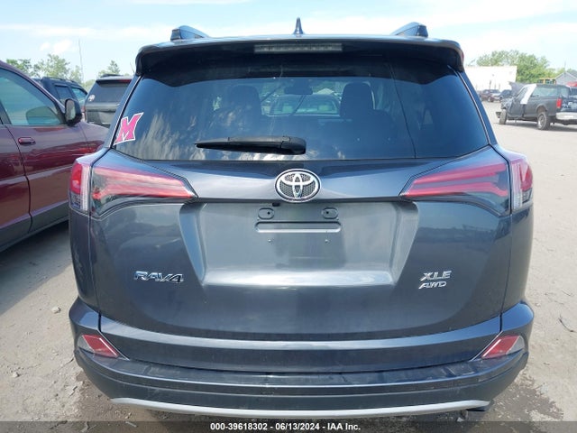 Toyota Rav4 Xle 2018 JTMRFREV7JJ218947 Image 16