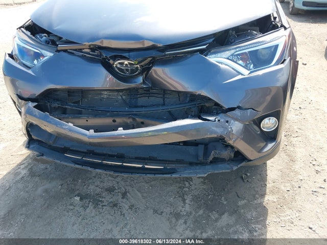 Toyota Rav4 Xle 2018 JTMRFREV7JJ218947 Image 6