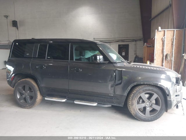SALEBEEE2R2261514 Land Rover Defender 110 P525 V8
