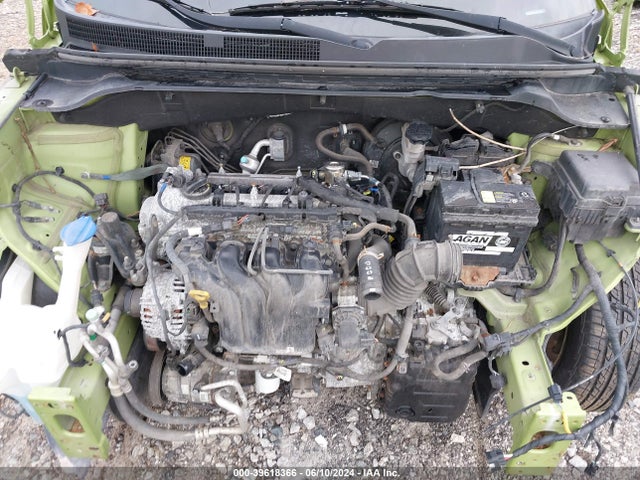 KIA Soul 2016 KNDJN2A28G7825450 Image 10