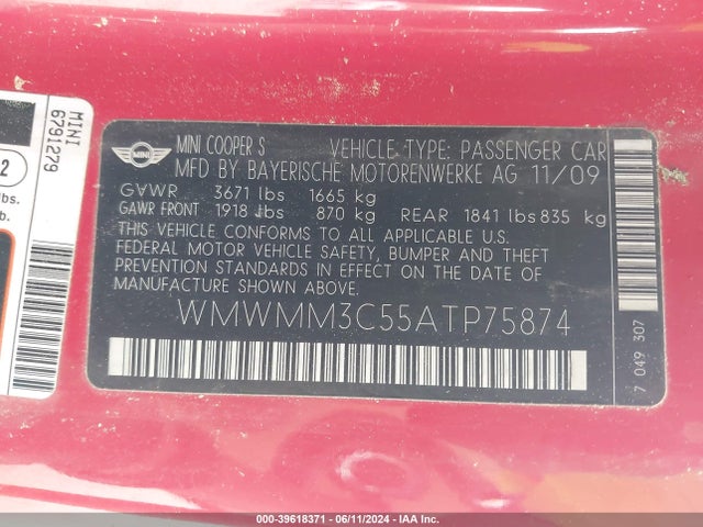 2010 MINI COOPER S CLUBMAN WMWMM3C55ATP75874 Photo 8