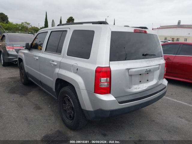 1C4NJPBBXED503125 Jeep Patriot Sport
