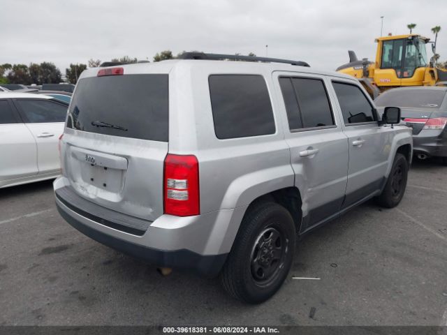 1C4NJPBBXED503125 Jeep Patriot Sport