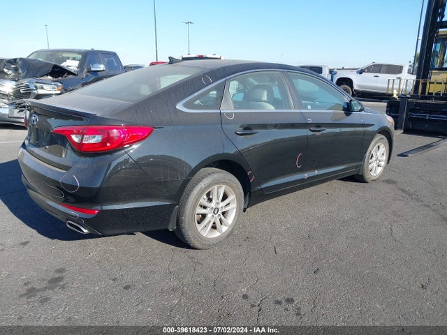 Hyundai SONATA SE 2015 5NPE24AF0FH236699 Image 4