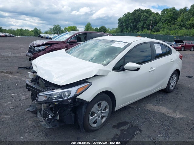 KIA FORTE LX 2018 3KPFK4A79JE273180 Image 2