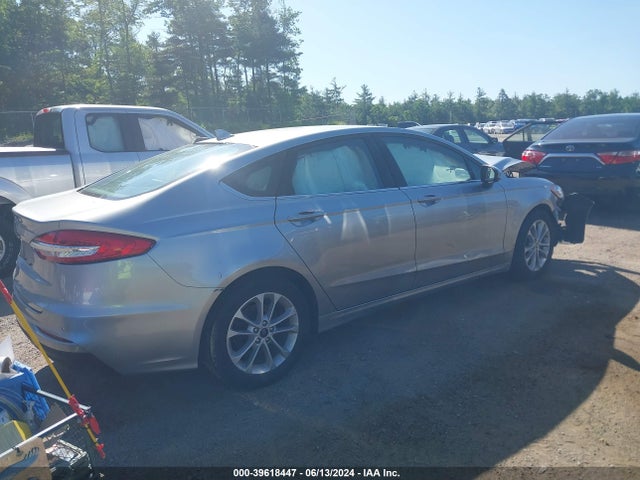 Ford FUSION SE 2020 3FA6P0H75LR154852 Image 4