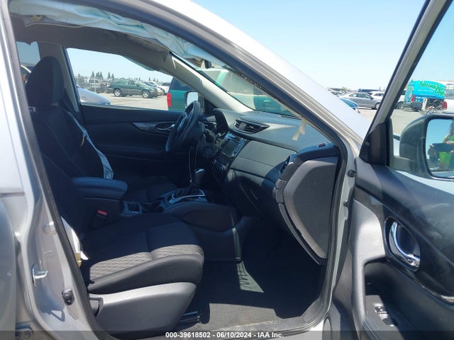 Nissan ROGUE SV 2018 KNMAT2MV2JP569146 Image 5