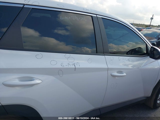 Hyundai TUCSON SE 2024 5NMJA3DEXRH398226 Image 13