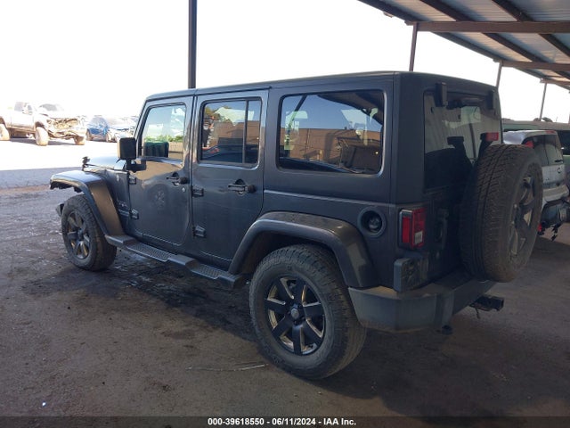1C4BJWEG3HL532979 Jeep Wrangler Unlimited Sahara 4x4
