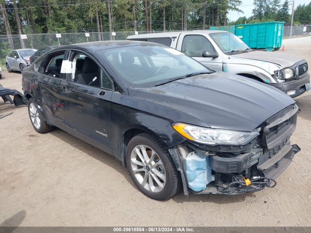 2019 3FA6P0LU9KR151769 main image