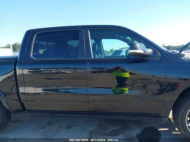 1C6SRFJT4KN686535 RAM 1500 Laramie  4x4 5'7 Box