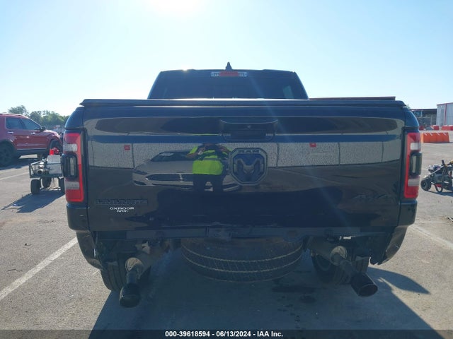 1C6SRFJT4KN686535 RAM 1500 Laramie  4x4 5'7 Box