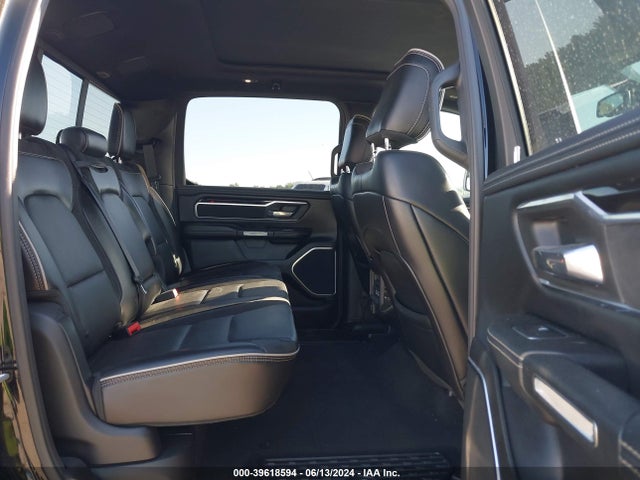 1C6SRFJT4KN686535 RAM 1500 Laramie  4x4 5'7 Box