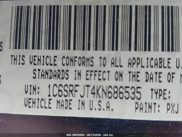 1C6SRFJT4KN686535 RAM 1500 Laramie  4x4 5'7 Box