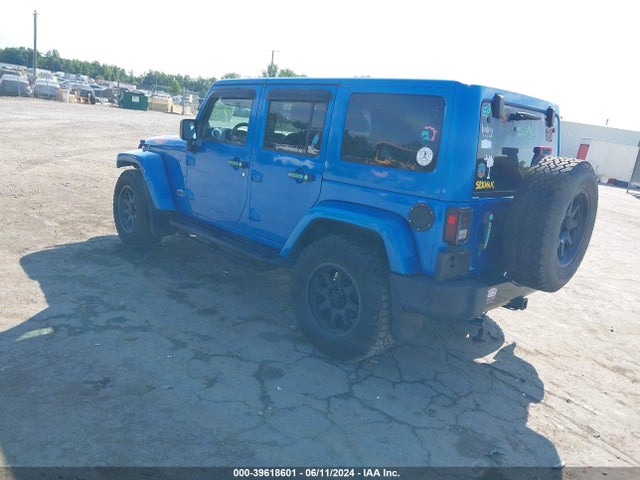 1C4HJWEG4EL159022 Jeep Wrangler Unlimited Polar Edition