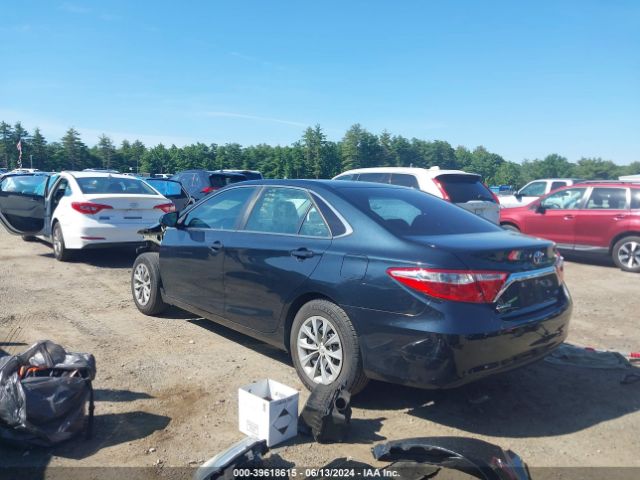 4T1BF1FKXHU270603 Toyota CAMRY LE