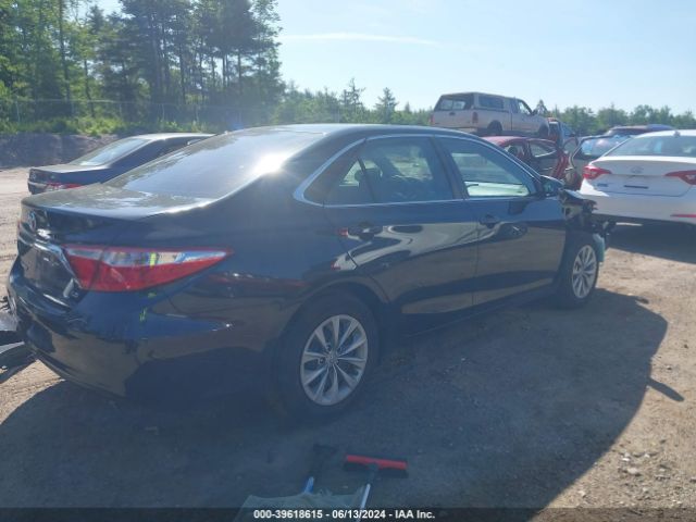 4T1BF1FKXHU270603 Toyota CAMRY LE
