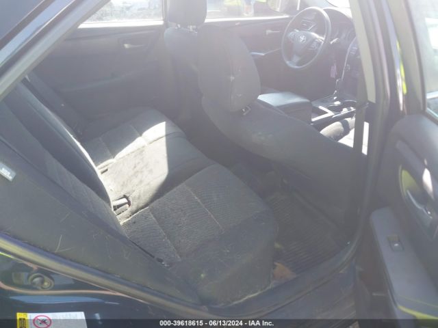 4T1BF1FKXHU270603 Toyota CAMRY LE
