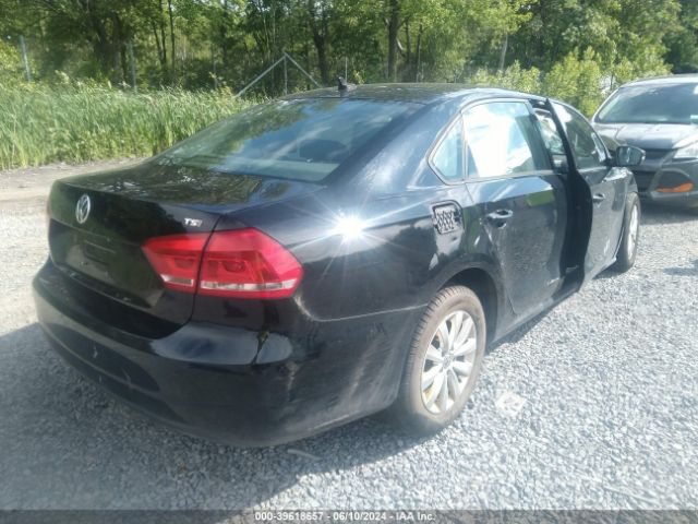 1VWAT7A38FC068841 Volkswagen Passat 1.8t Wolfsburg Edition