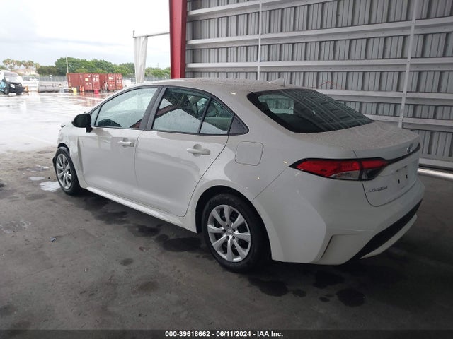 Toyota COROLLA LE 2020 5YFEPRAEXLP089831 Image 3